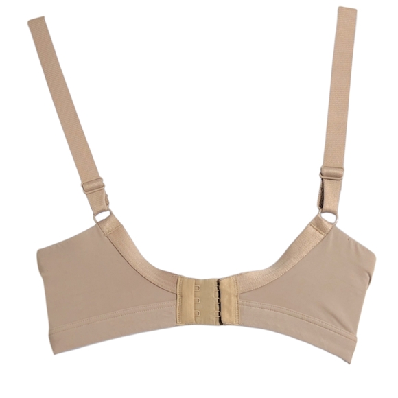 Warner's Intimates & Sleepwear Warners Underwire 2 Bras Lace Escape